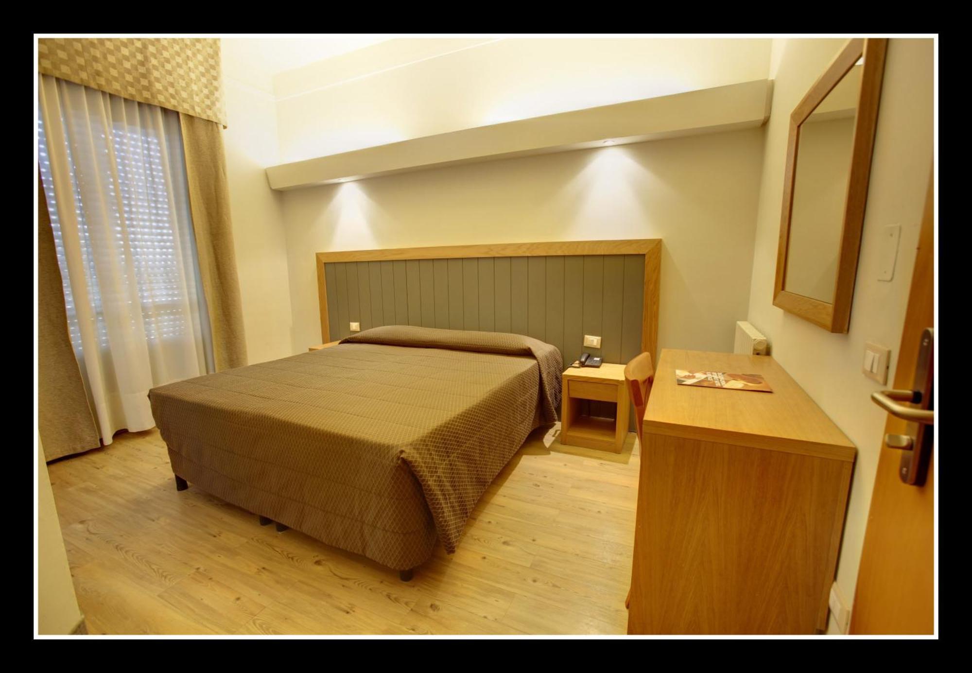Hotel Delle Nazioni Florence Ngoại thất bức ảnh