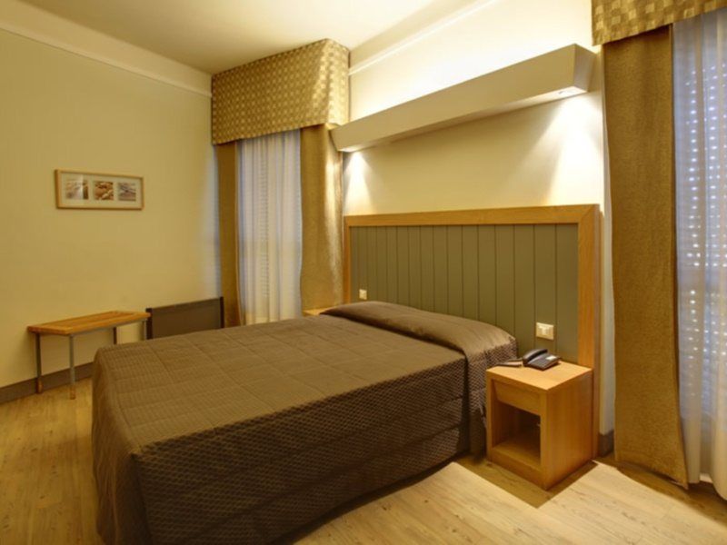 Hotel Delle Nazioni Florence Ngoại thất bức ảnh