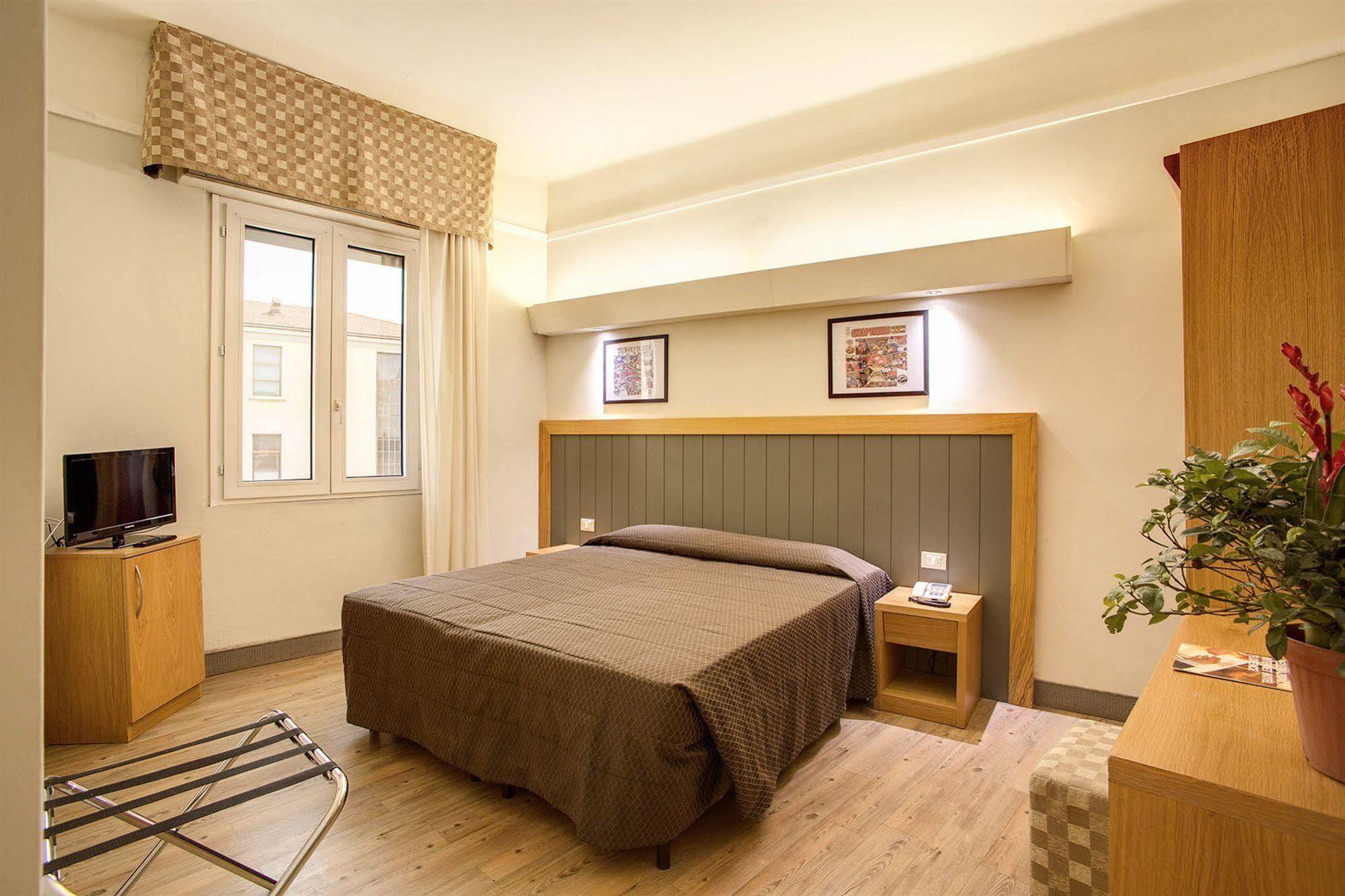 Hotel Delle Nazioni Florence Ngoại thất bức ảnh